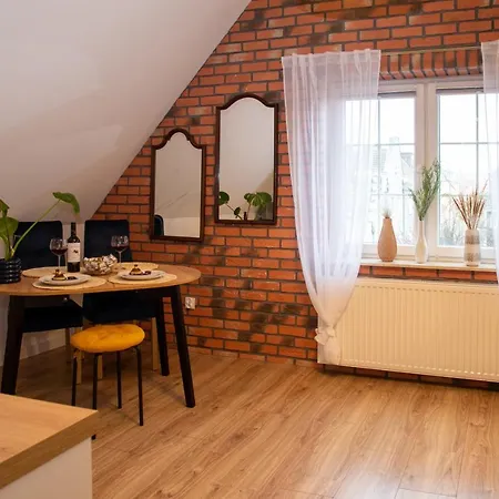 Dluga 66 Attic Apartment
