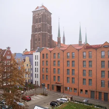 Dluga 66 Attic Gdansk